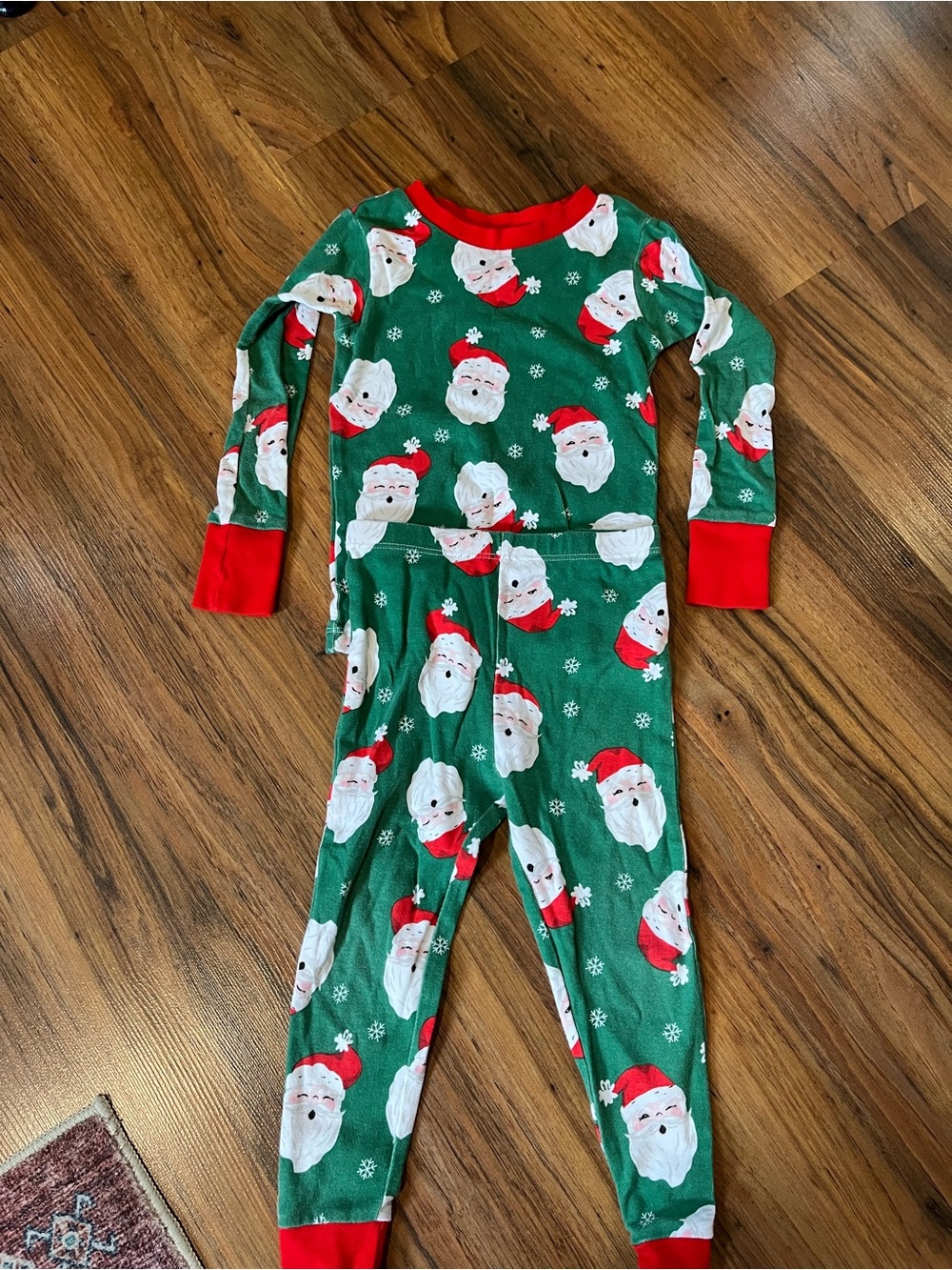 3/$10 Kids Green Santa Holiday Pajama Set